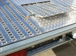 Alu-Lochblech, und Alu-Auffahrschienen