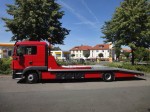 MAN TGL, Lackierter Unterfahrschutz und der Rahmen, Plattform absenkbar hinter dem Fahrerhaus 