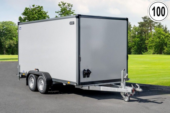 <strong>FS2740/200HTL grau</strong> Kofferanhänger mit Sandwichwänden <strong>FS2740/200HTL grau</strong> Kofferanhänger mit Sandwichwänden