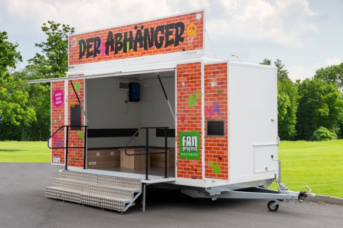 <strong>Messeanhänger</strong> Promotionanhänger <strong>Messeanhänger</strong> Promotionanhänger