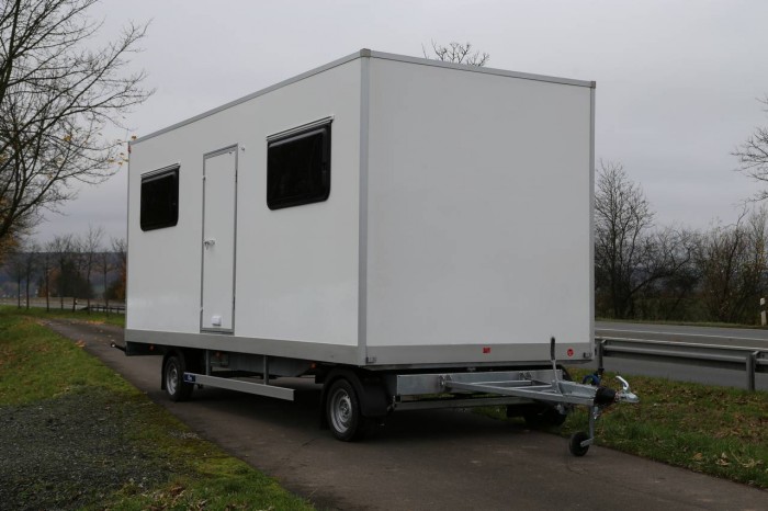 <strong>DKK3560HTD</strong> Wohn- Drehschemel- Kofferanhänger Mannschaftswagen Mannschaftsanhänger mit Fenstern und Tür <strong>DKK3560HTD</strong> Wohn- Drehschemel- Kofferanhänger Mannschaftswagen Mannschaftsanhänger mit Fenstern und Tür