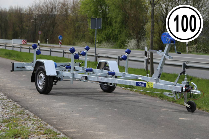 <strong>P900H</strong> Bootstrailer 900 kg für Boote bis 5 m <strong>P900H</strong> Bootstrailer 900 kg für Boote bis 5 m
